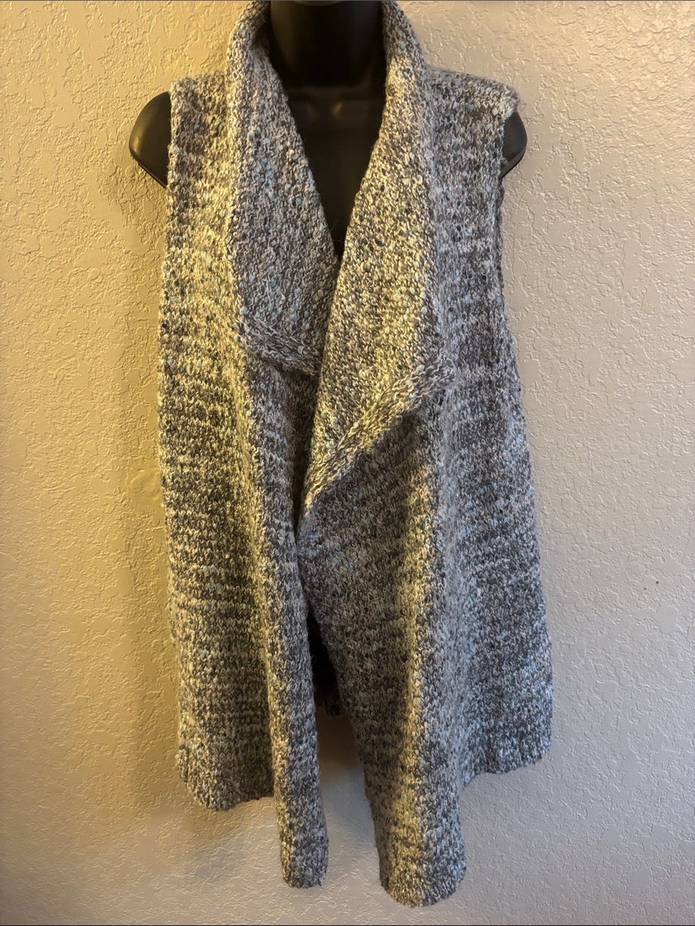 LOFT Marled Gray Open-Front Knit Vest